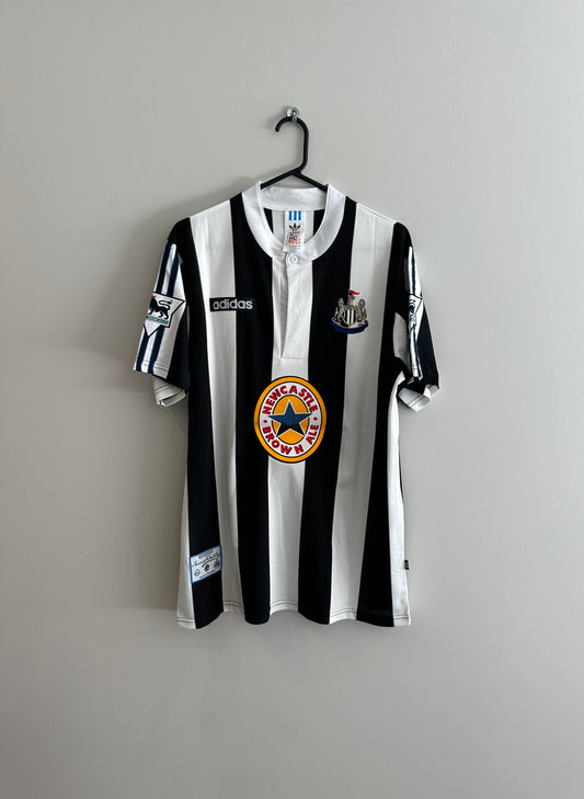 Newcastle 1996-97 Home Jersey Shearer