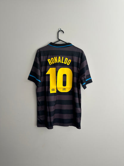Inter 1997-98 Third Jersey Ronaldo