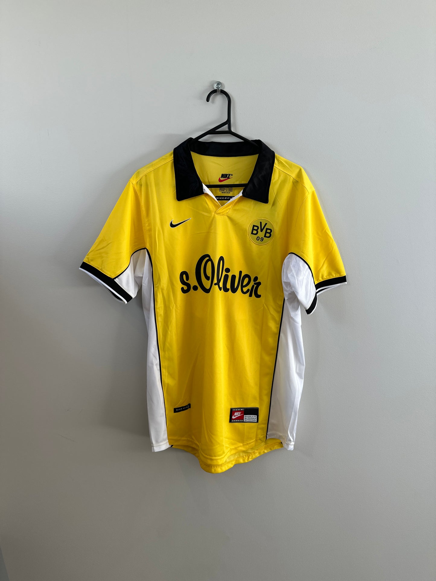 Borussia Dortmund 1998-99 Home Jersey Moller