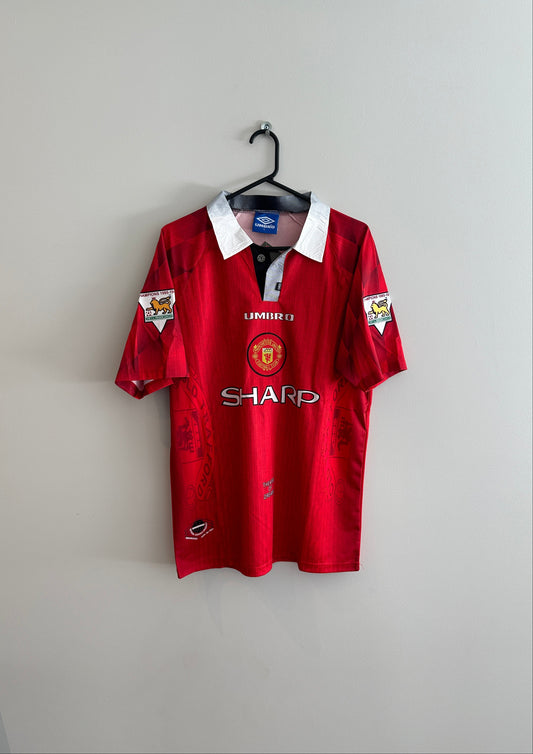 Man United 1996-97 Home Jersey Cantona