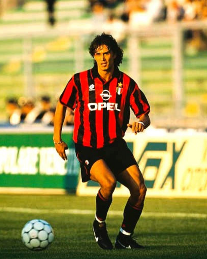 AC Milan 1995-97 Home Jersey Maldini