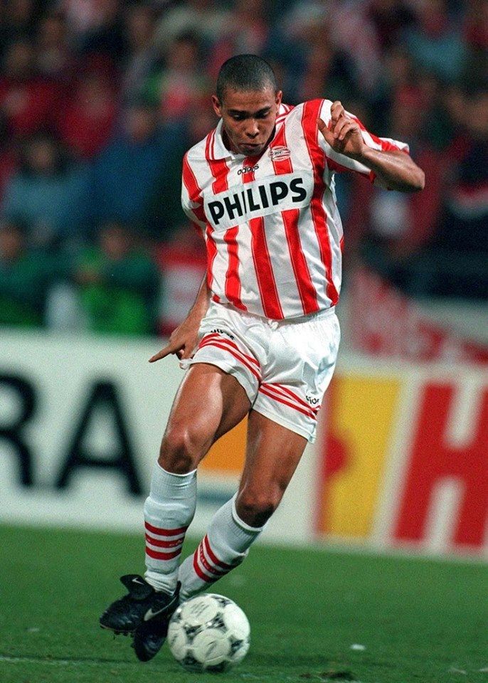 PSV 1994-95 Home Jersey Ronaldo