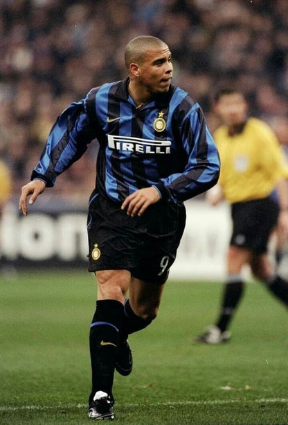 Inter 1998-99 Home Jersey Ronaldo